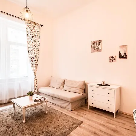 Bpr Downtown Homey * Budapest