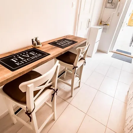 Bpr Downtown Homey Apartment Budapest