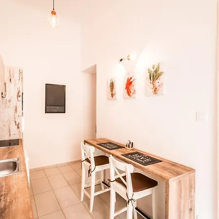 Bpr Downtown Homey Apartment Budapest